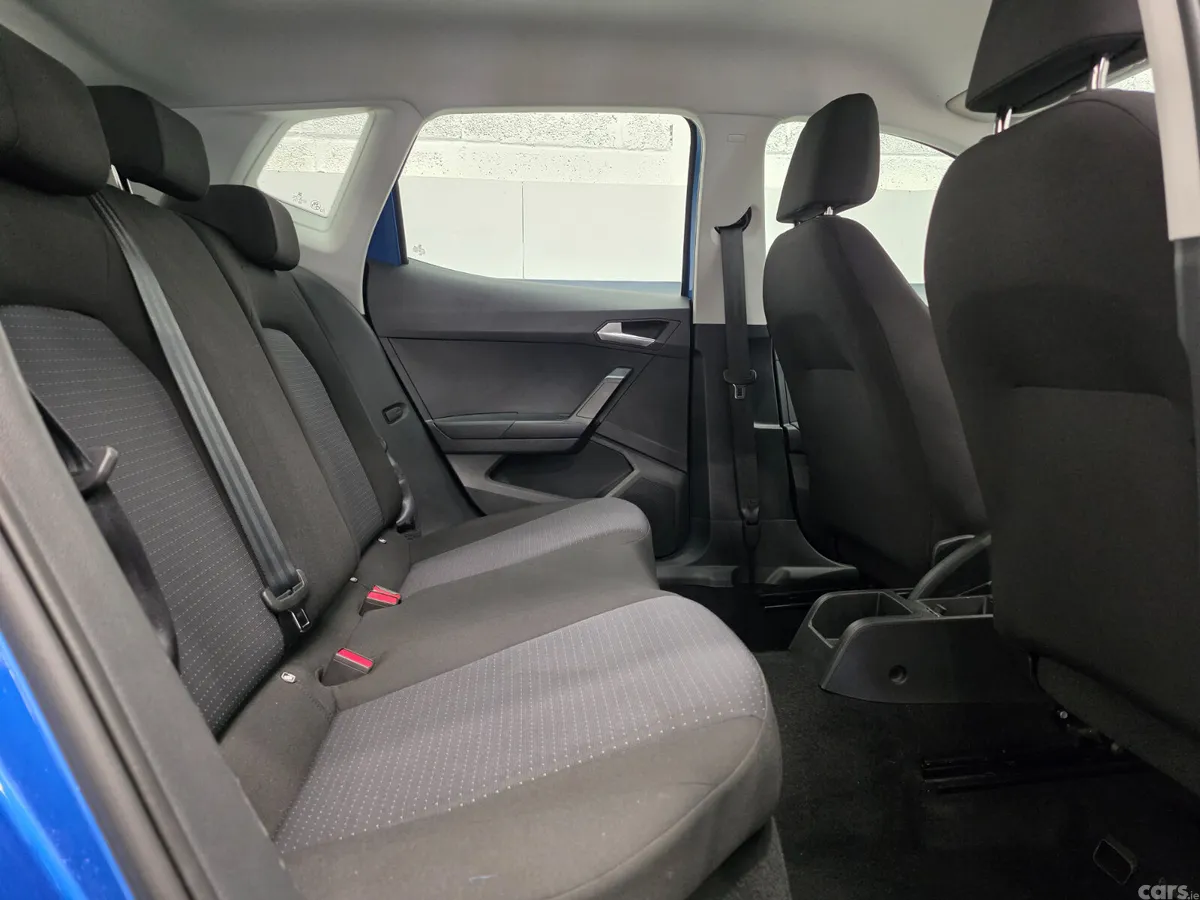 SEAT Arona SUV, Petrol, 2024, Blue