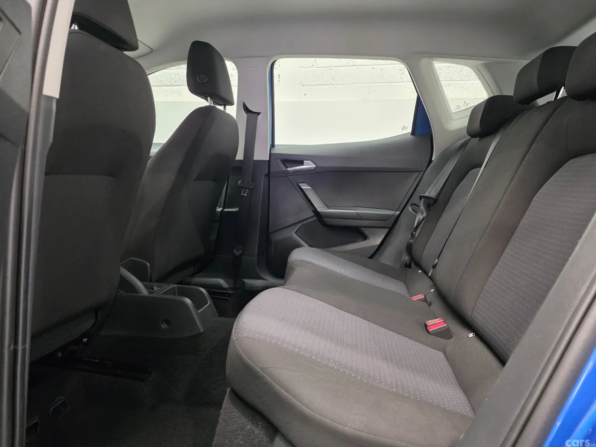 SEAT Arona SUV, Petrol, 2024, Blue