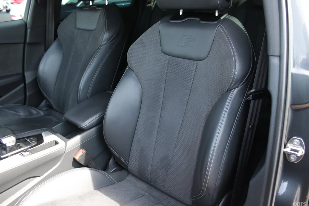 Audi A4 Saloon, Petrol, 2021, Grey