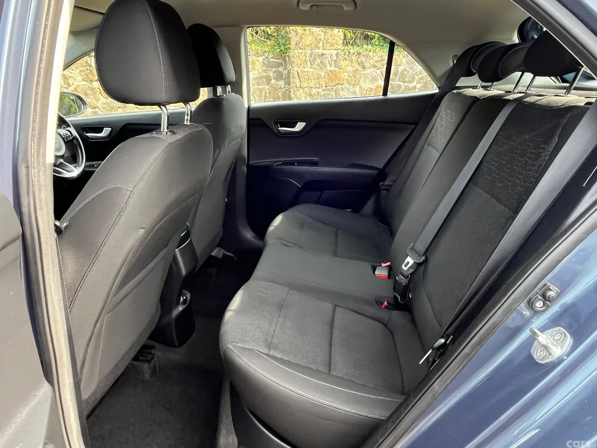 Kia Rio Hatchback, Petrol, 2018, Blue
