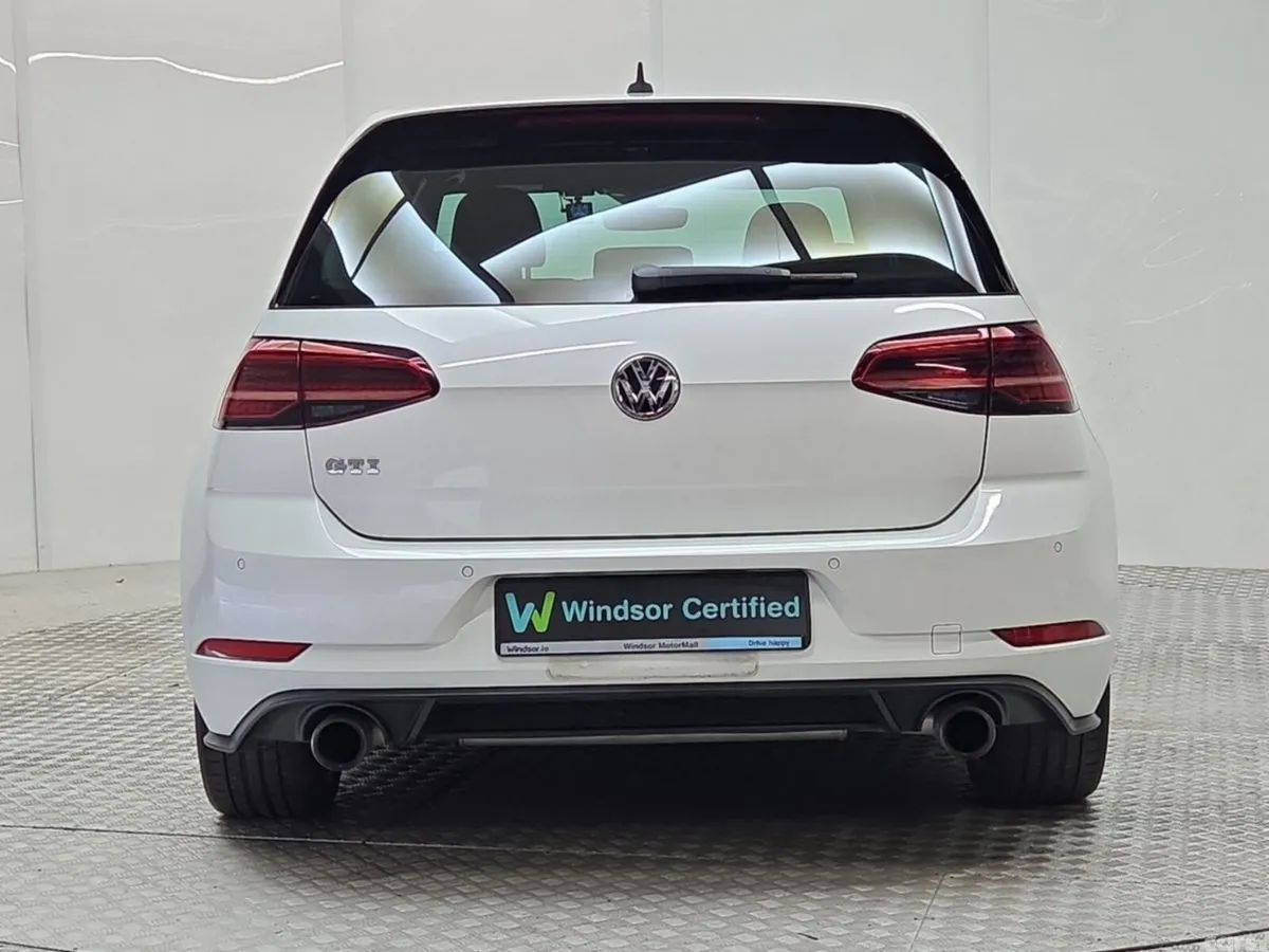 Volkswagen Golf Hatchback, Petrol, 2018, White