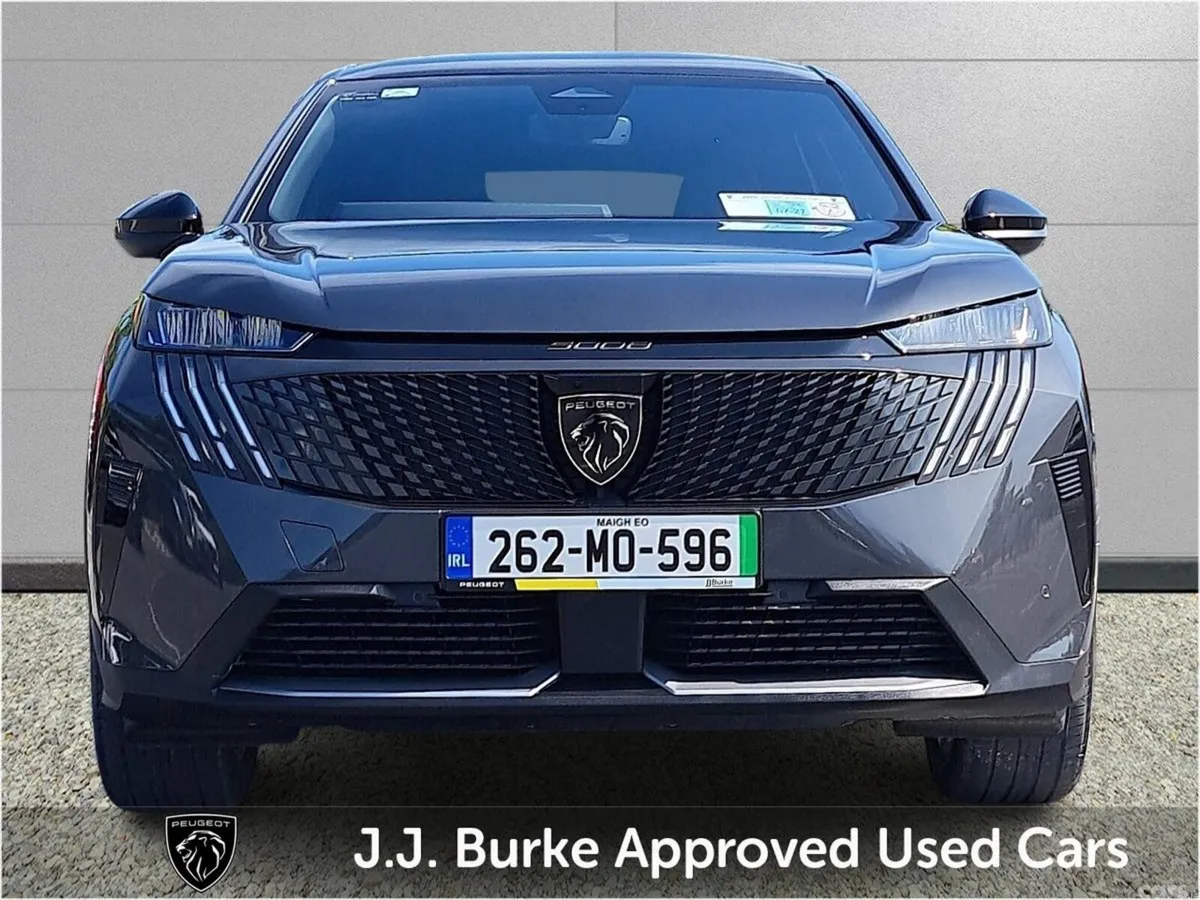 Peugeot 5008 SUV, Electric, 2026, Grey