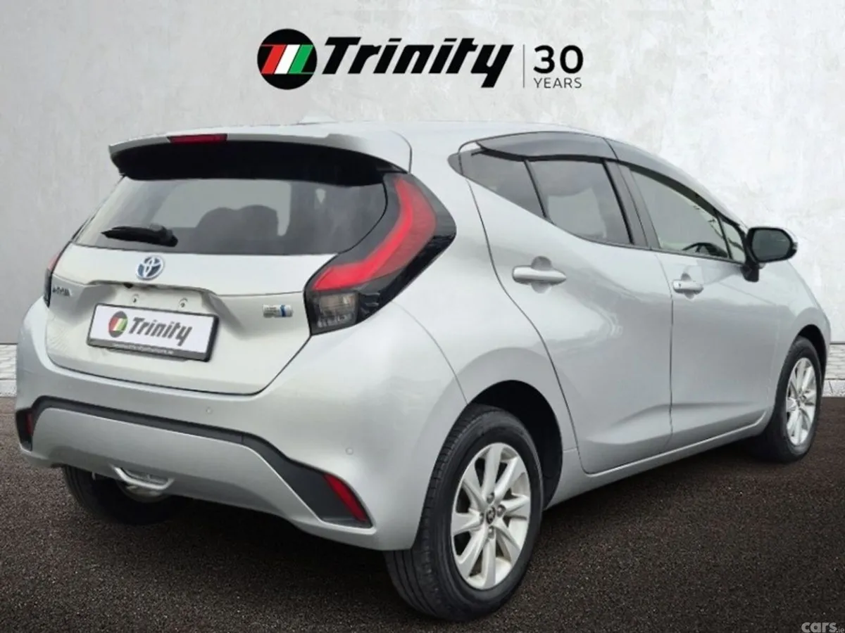 Toyota Aqua Hatchback, Petrol Hybrid, 2022, Silver