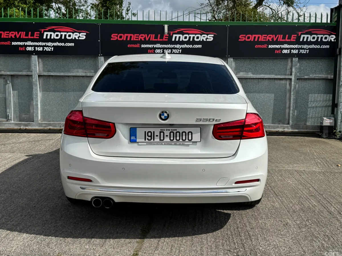 BMW 3-Series Saloon, Petrol Plug-in Hybrid, 2019, White