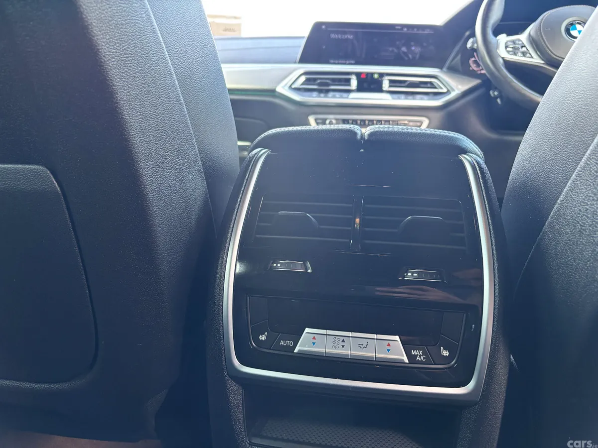 BMW X5 SUV, Petrol Hybrid, 2020, White