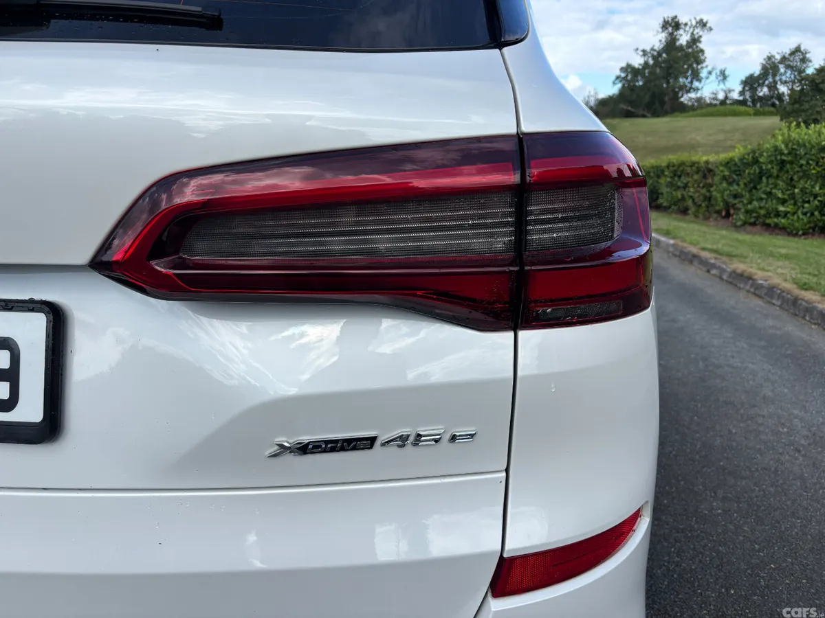 BMW X5 SUV, Petrol Hybrid, 2020, White