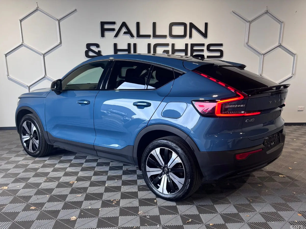 Volvo C40 SUV, Electric, 2023, Blue