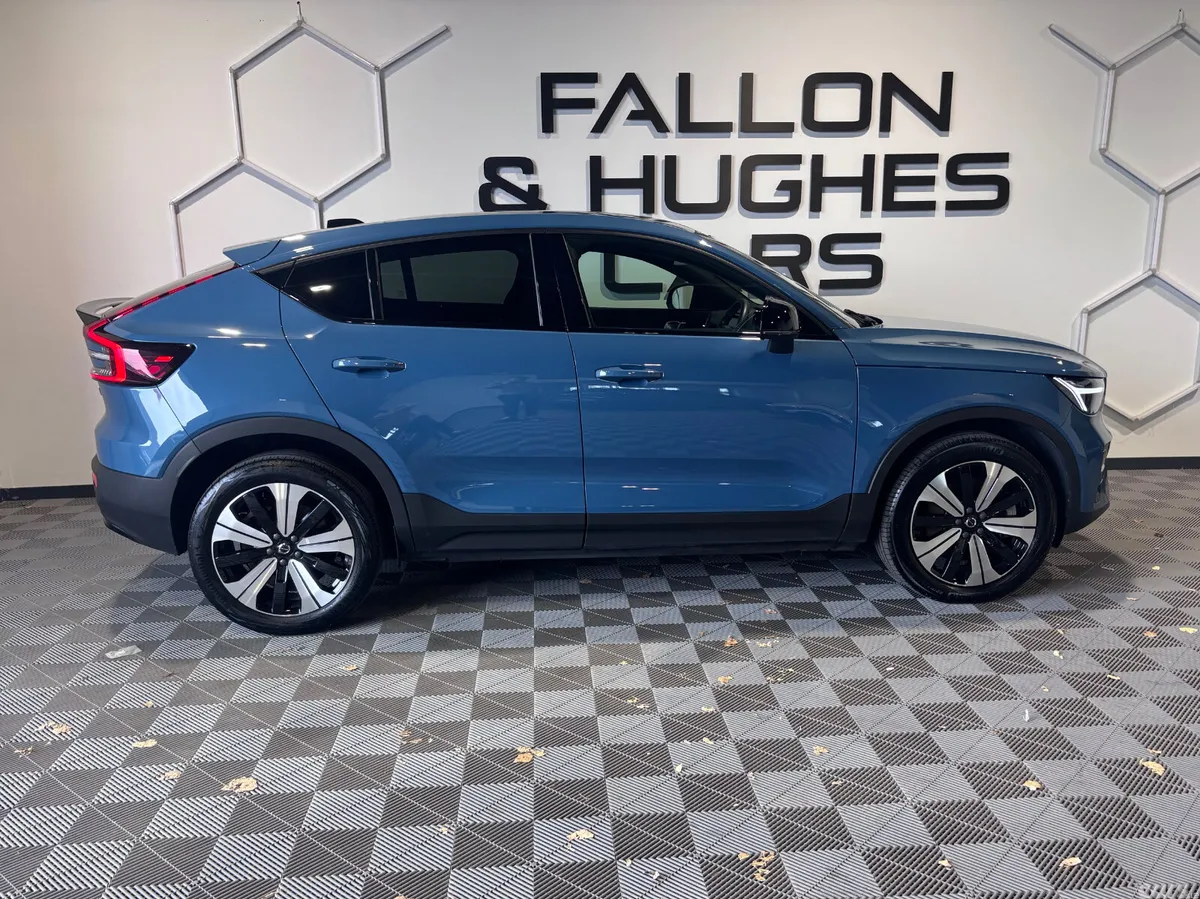 Volvo C40 SUV, Electric, 2023, Blue
