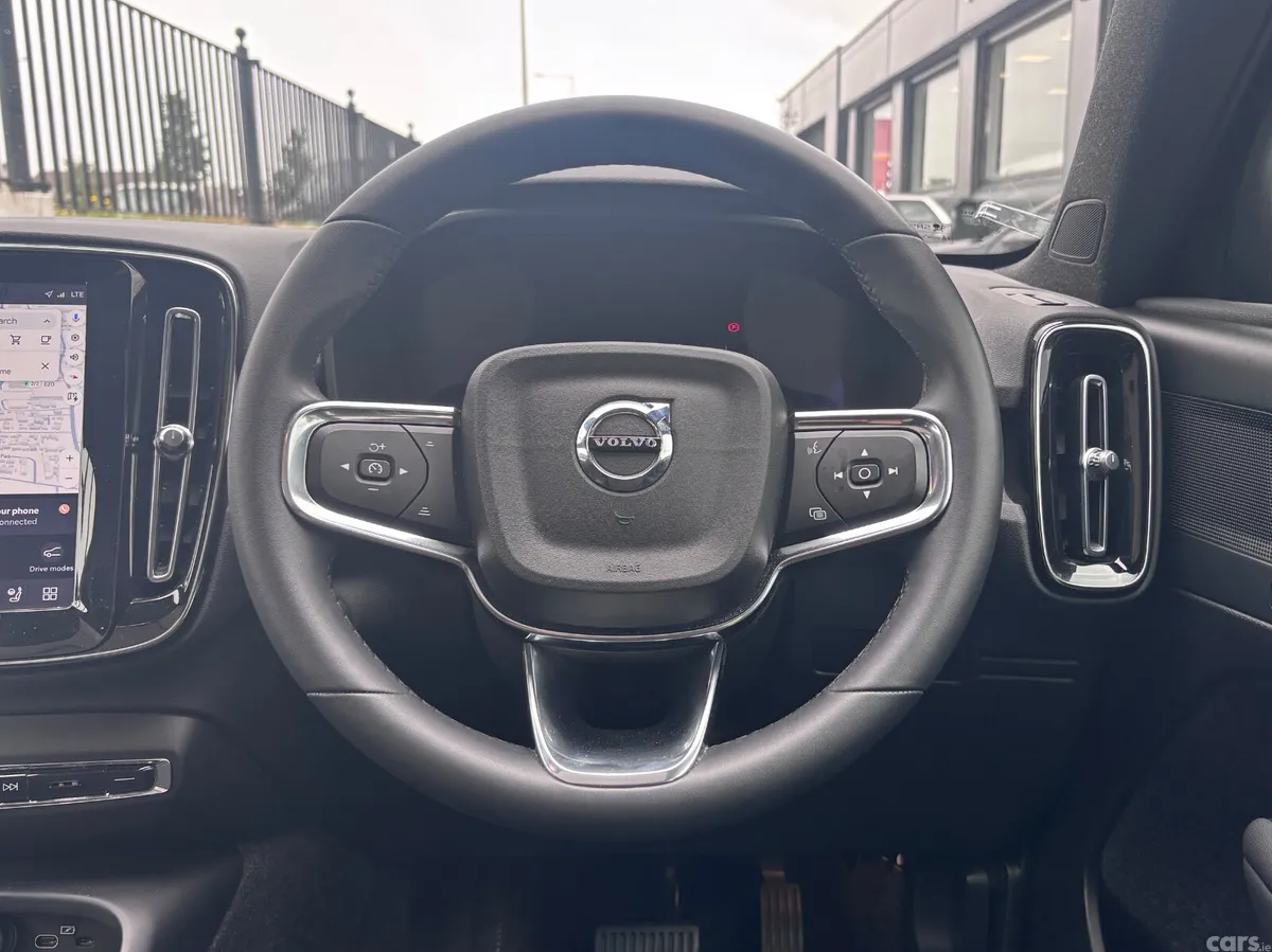Volvo C40 SUV, Electric, 2023, Blue