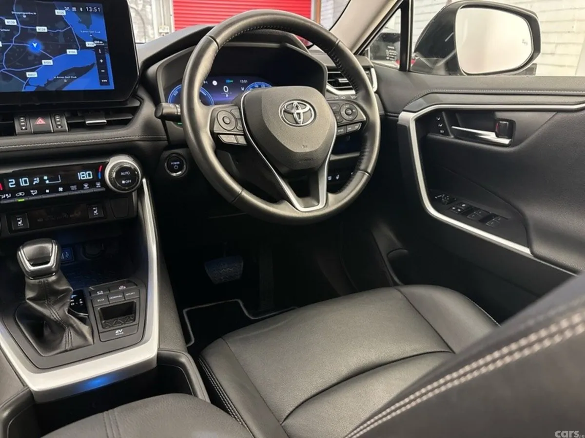 Toyota RAV4 SUV, Petrol Hybrid, 2023, Black