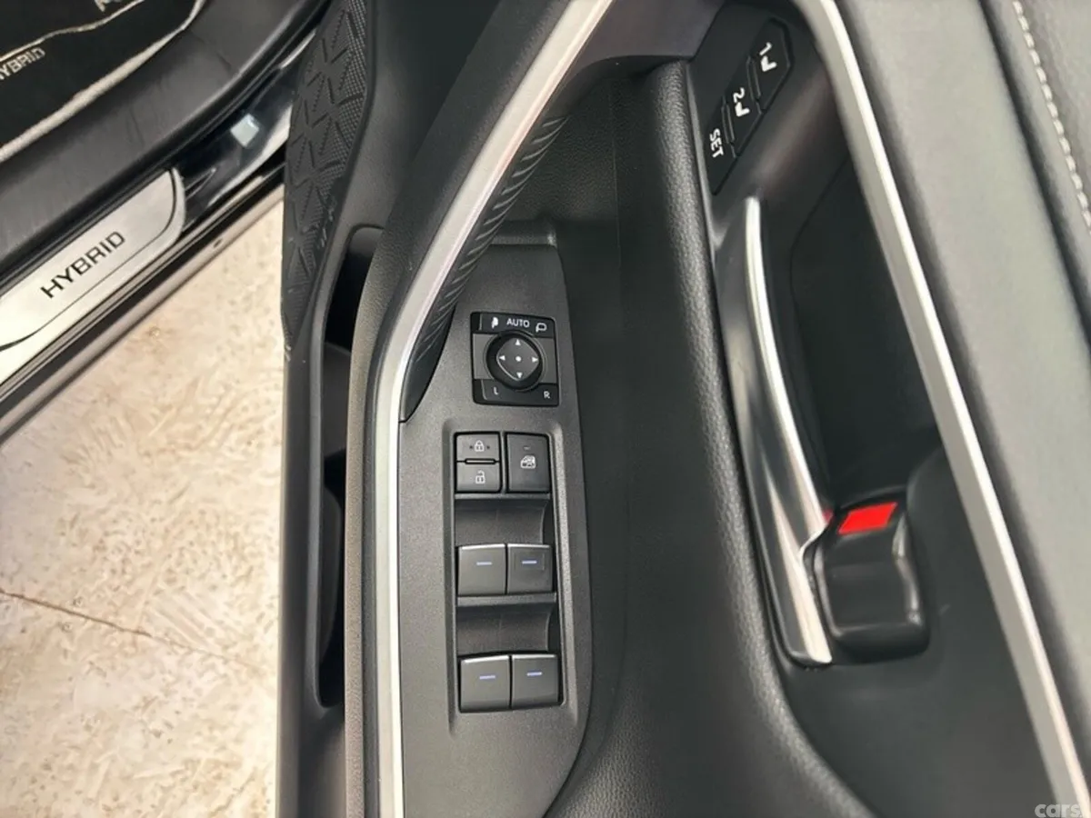 Toyota RAV4 SUV, Petrol Hybrid, 2023, Black