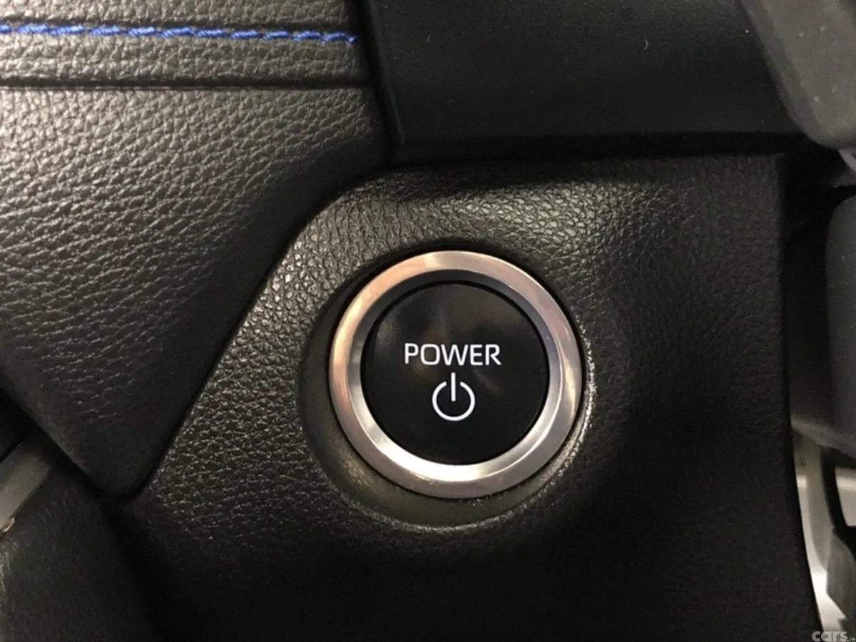 Toyota RAV4 SUV, Petrol Hybrid, 2024, White