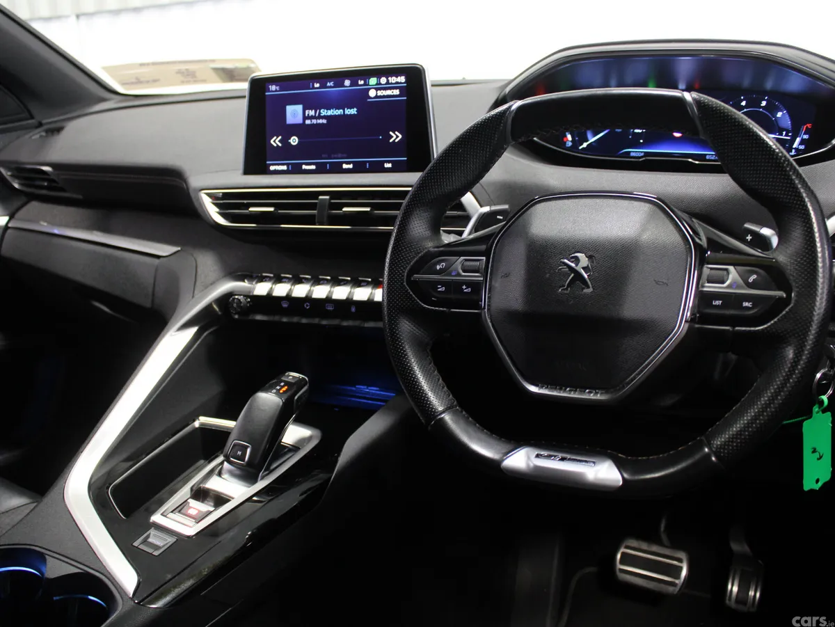 Peugeot 3008 Hatchback, Diesel, 2019, White