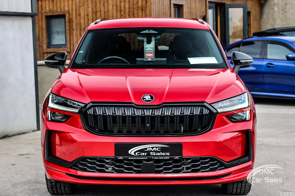 Skoda Kodiaq SUV, Petrol Plug-in Hybrid, 2025, Red