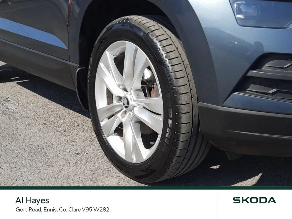 Skoda Karoq SUV, Diesel, 2019, Grey