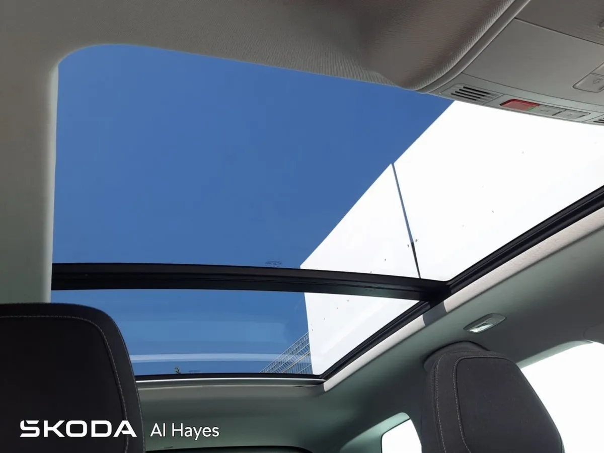 Skoda Karoq SUV, Diesel, 2019, Grey