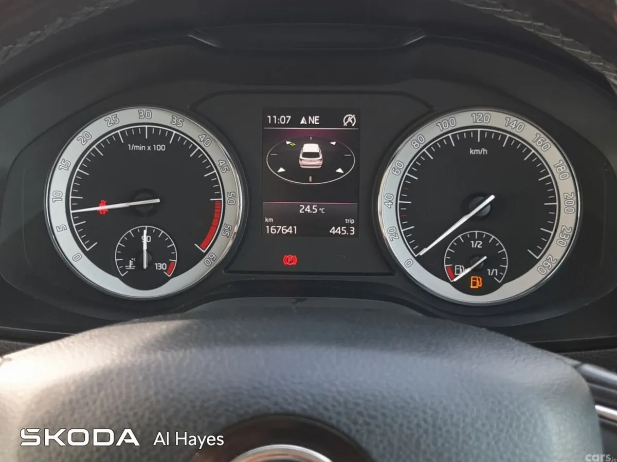 Skoda Karoq SUV, Diesel, 2019, Grey