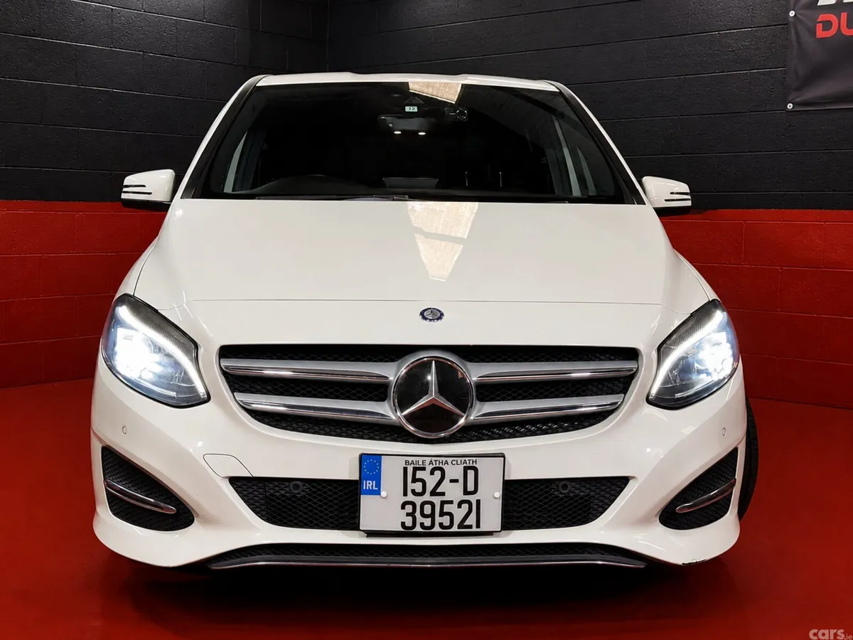 Mercedes-Benz B-Class MPV, Petrol, 2015, White