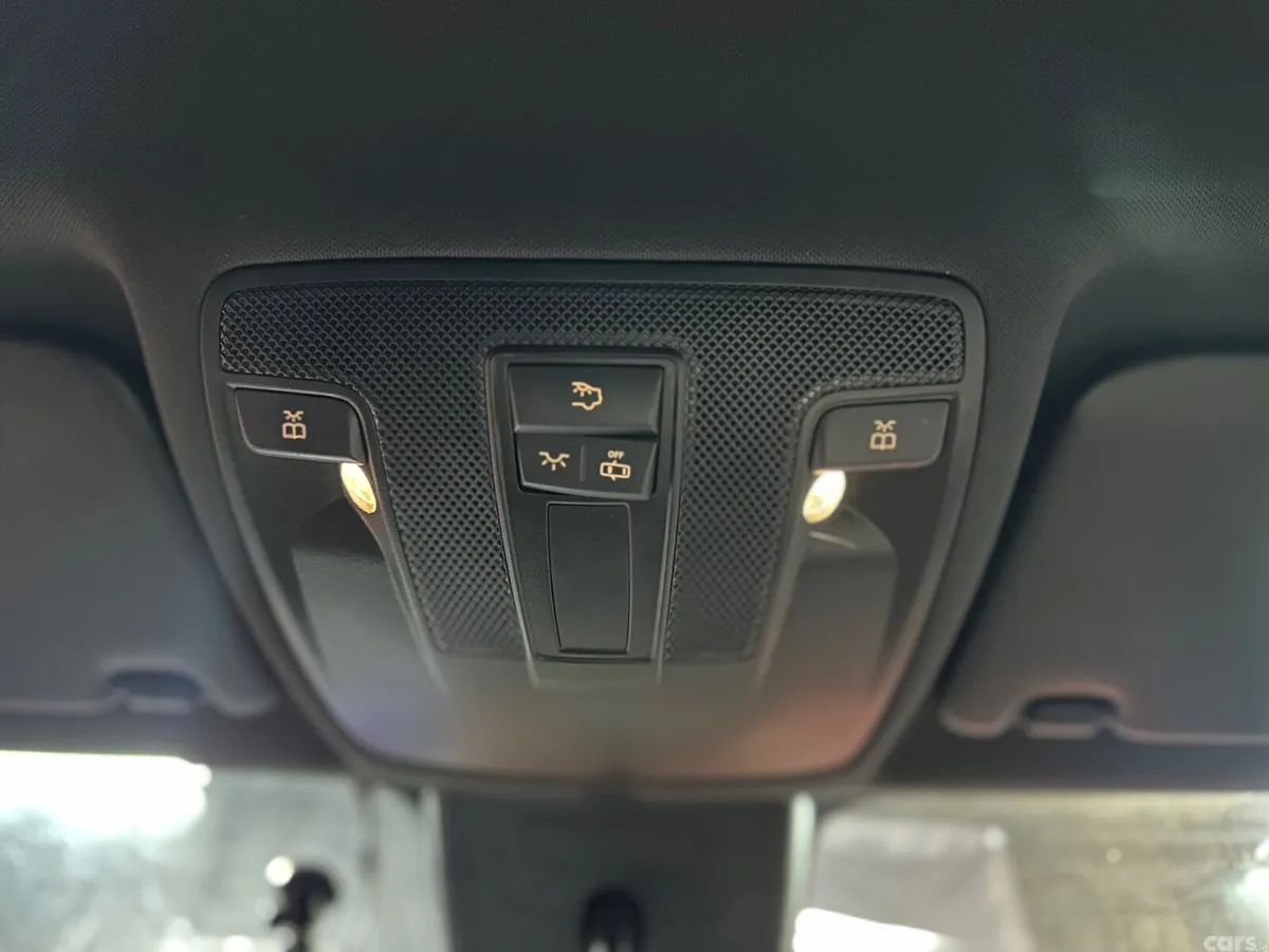 Mercedes-Benz B-Class MPV, Petrol, 2015, White