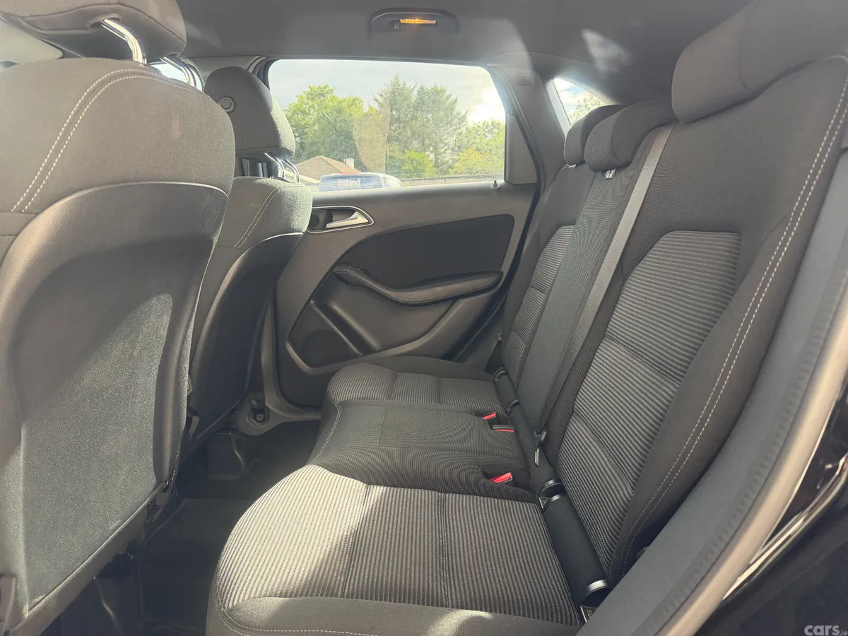 Mercedes-Benz B-Class MPV, Petrol, 2017, Black