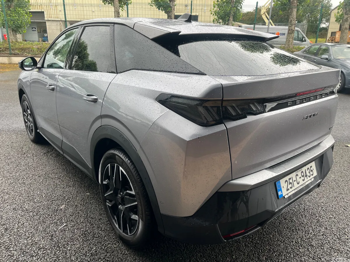 Peugeot 3008 MPV, Petrol Hybrid, 2025, Grey