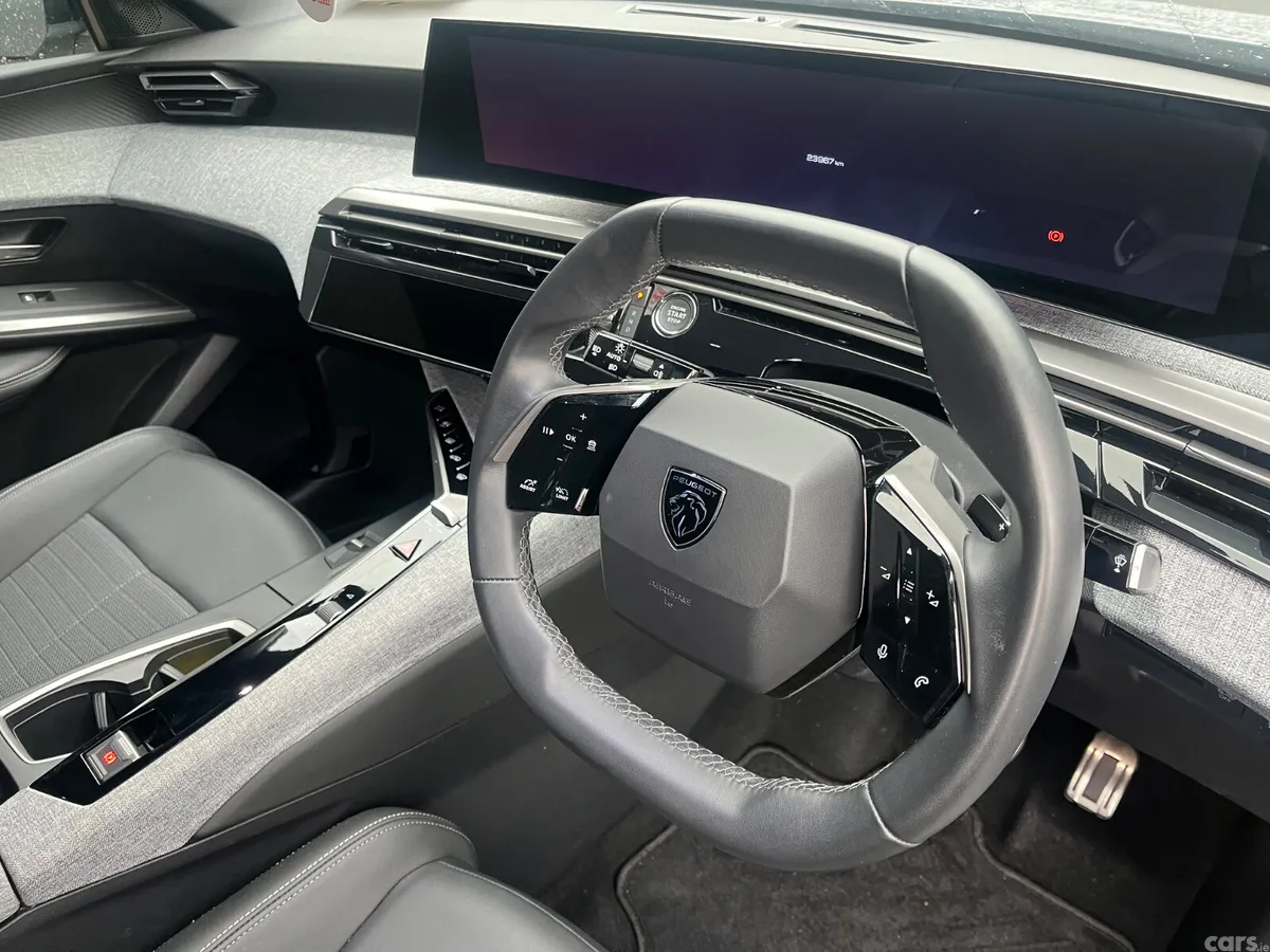 Peugeot 3008 MPV, Petrol Hybrid, 2025, Grey