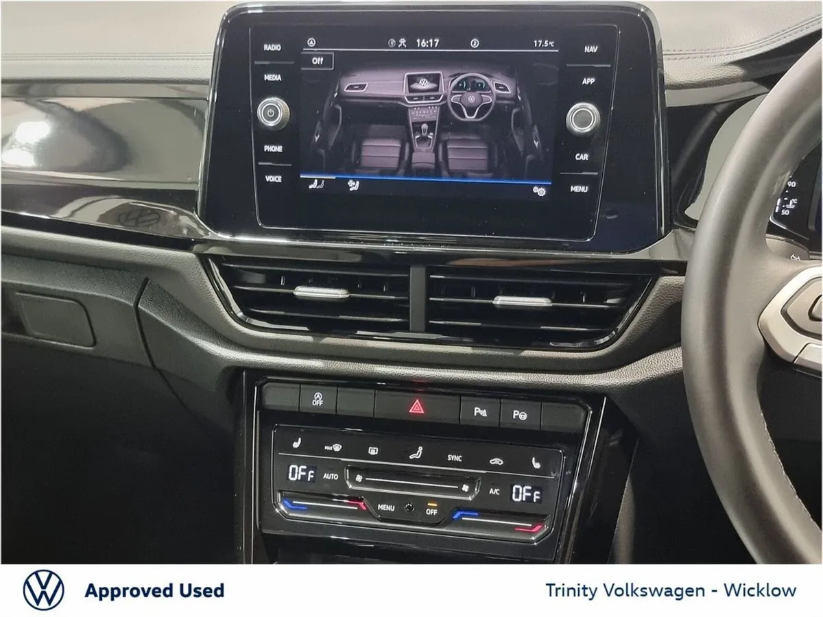 Volkswagen T-Roc SUV, Petrol, 2024, Blue
