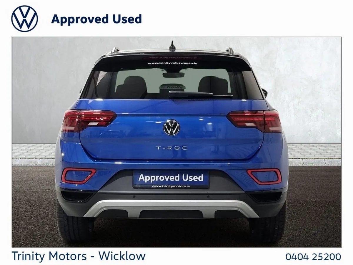 Volkswagen T-Roc SUV, Petrol, 2024, Blue