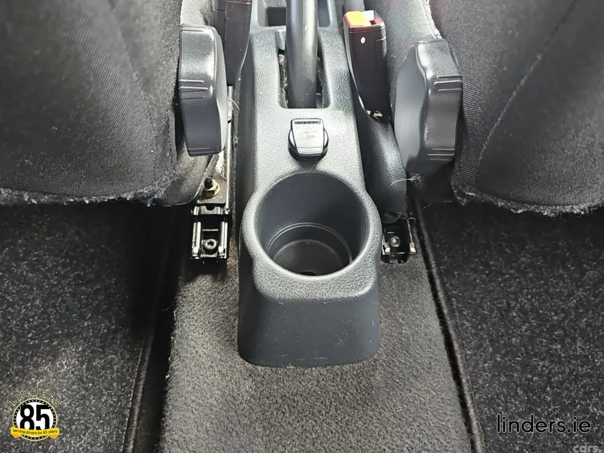 Dacia Sandero Stepway Hatchback, Diesel, 2021, Blue