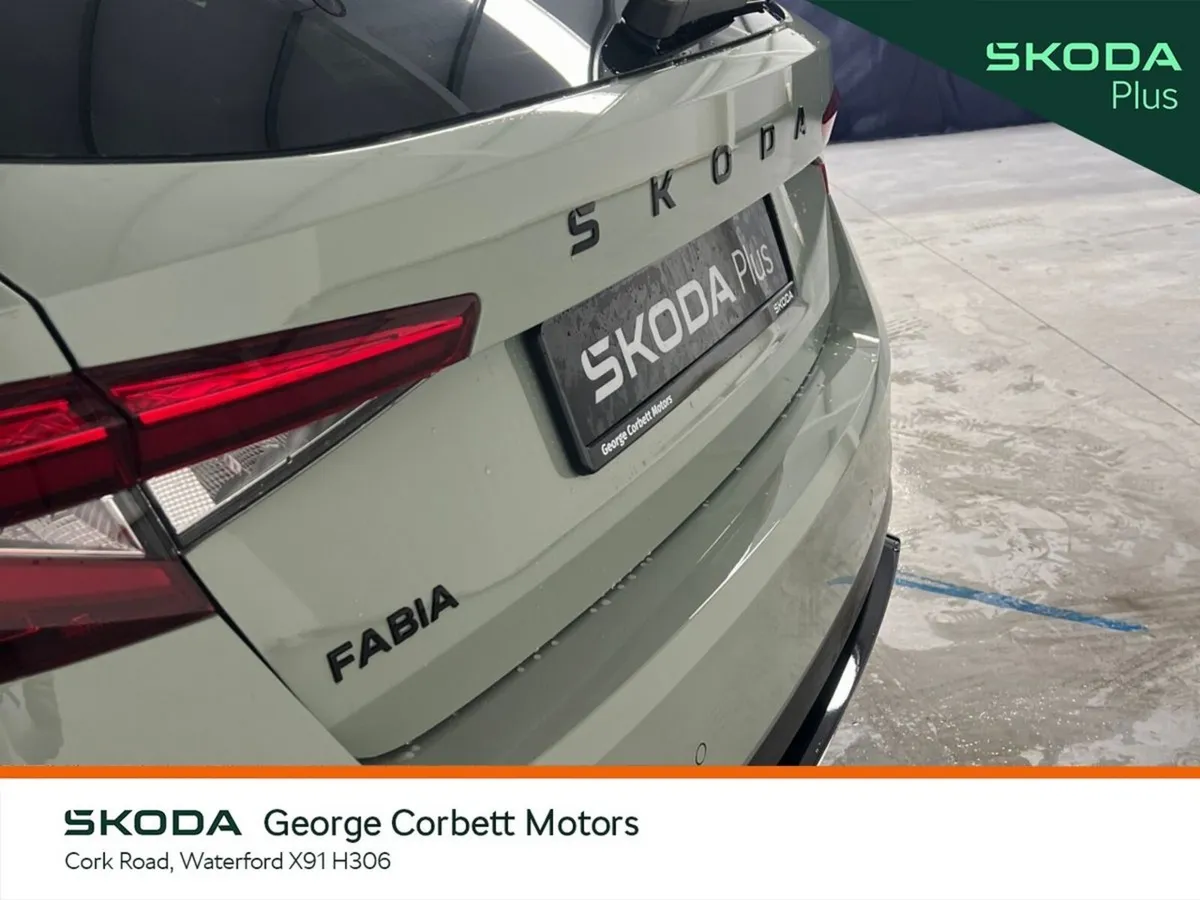Skoda Fabia Hatchback, Petrol, 2026, Green