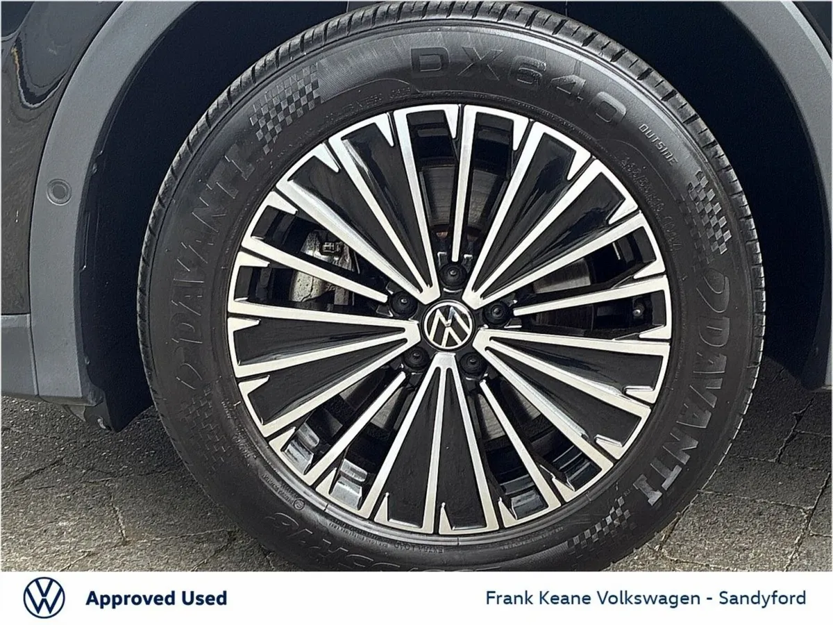 Volkswagen Tiguan SUV, Petrol Plug-in Hybrid, 2025, Black