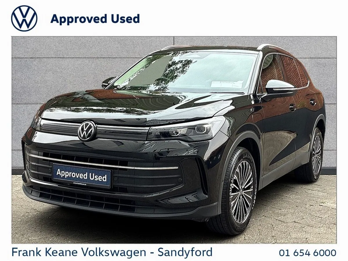Volkswagen Tiguan SUV, Petrol Plug-in Hybrid, 2025, Black