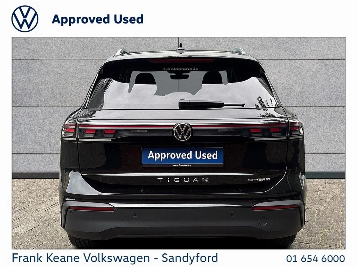 Volkswagen Tiguan SUV, Petrol Plug-in Hybrid, 2025, Black