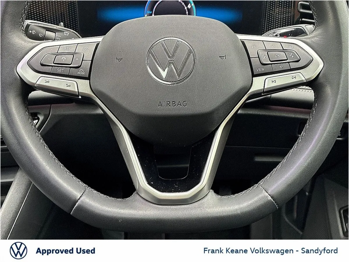 Volkswagen Tiguan SUV, Petrol Plug-in Hybrid, 2025, Black