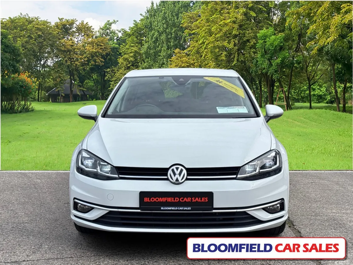 Volkswagen Golf Hatchback, Petrol, 2019, White