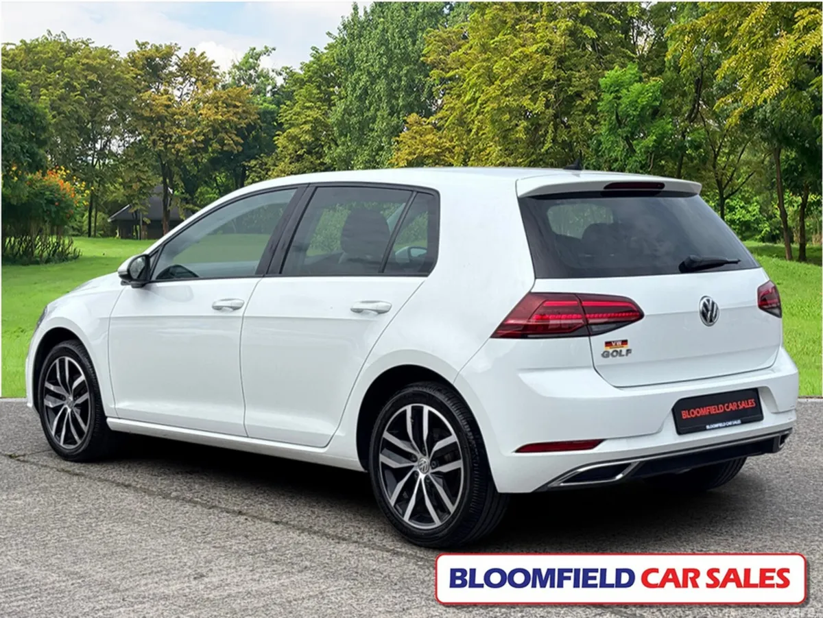 Volkswagen Golf Hatchback, Petrol, 2019, White