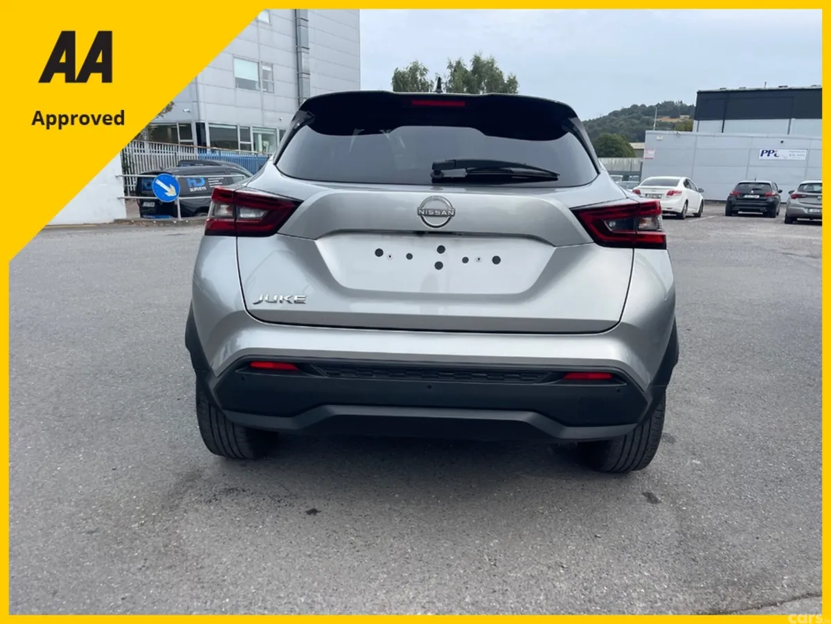 Nissan Juke SUV, Petrol, 2023, Silver