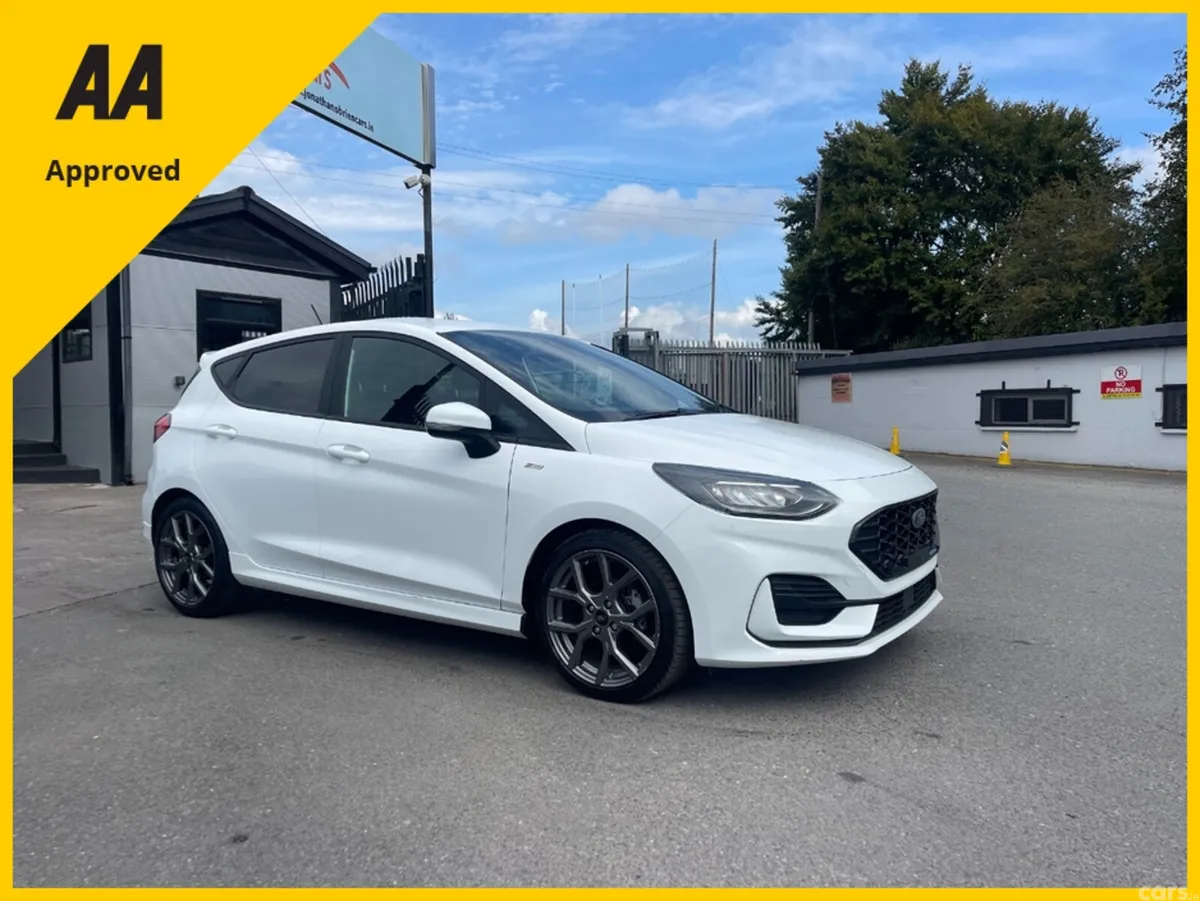 Ford Fiesta Hatchback, Petrol, 2022, White