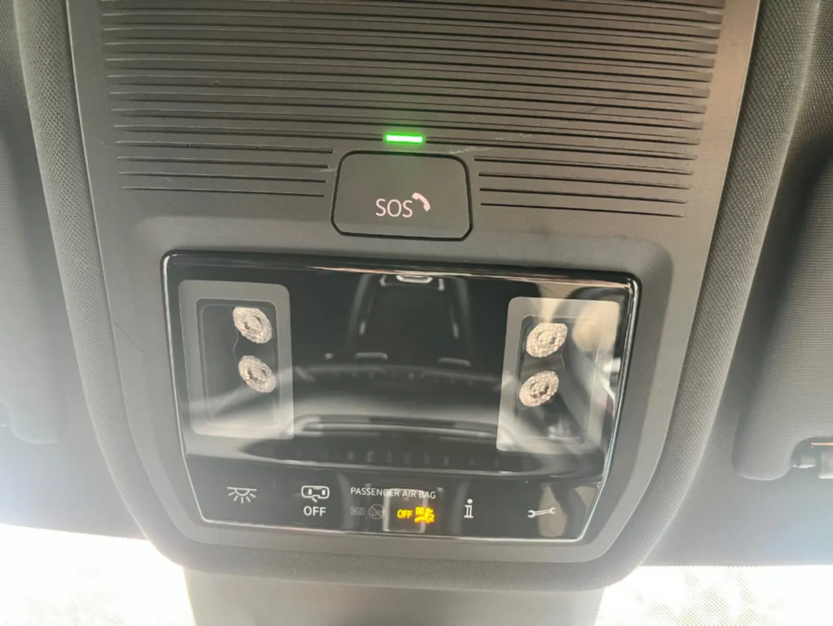 Skoda Octavia Hatchback, Petrol, 2025, Red