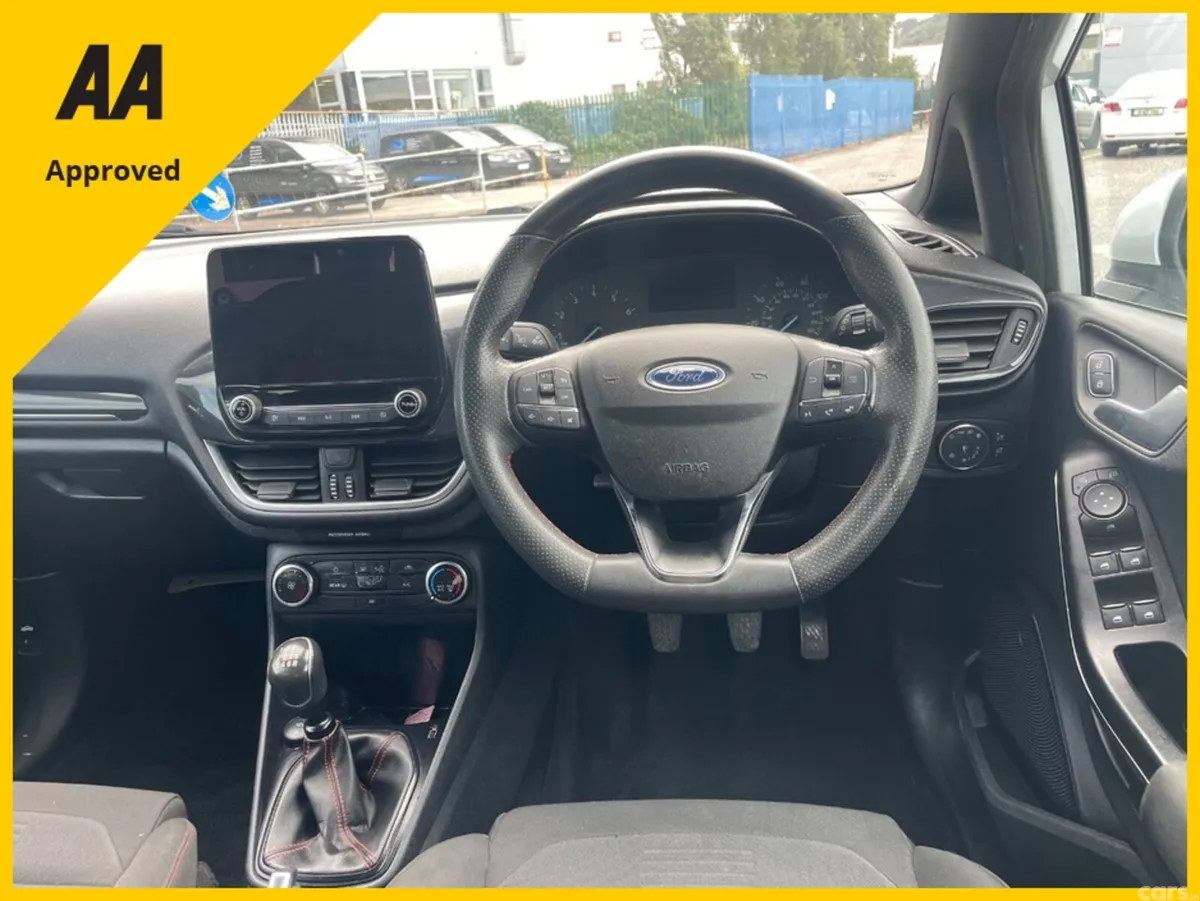 Ford Fiesta Hatchback, Petrol, 2022, White