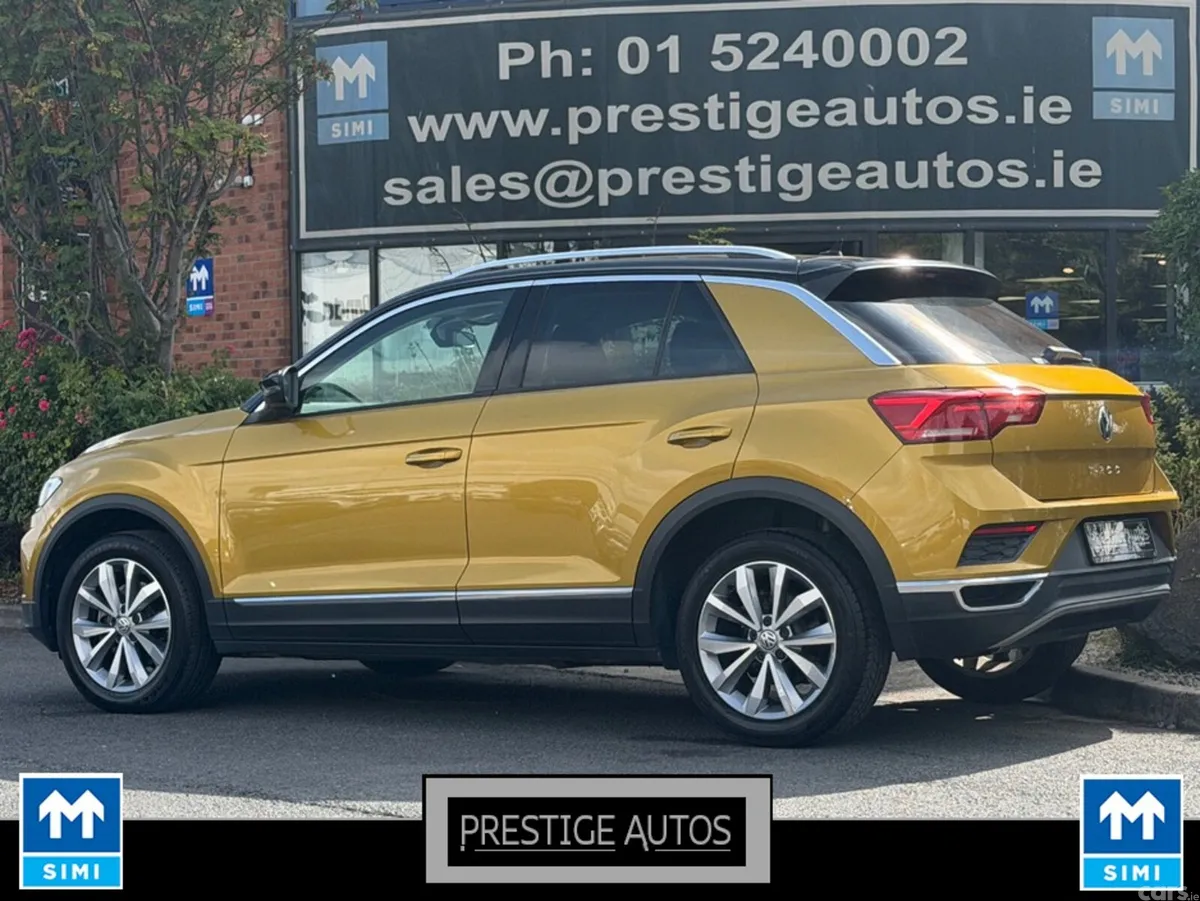 Volkswagen T-Roc SUV, Diesel, 2020, Gold