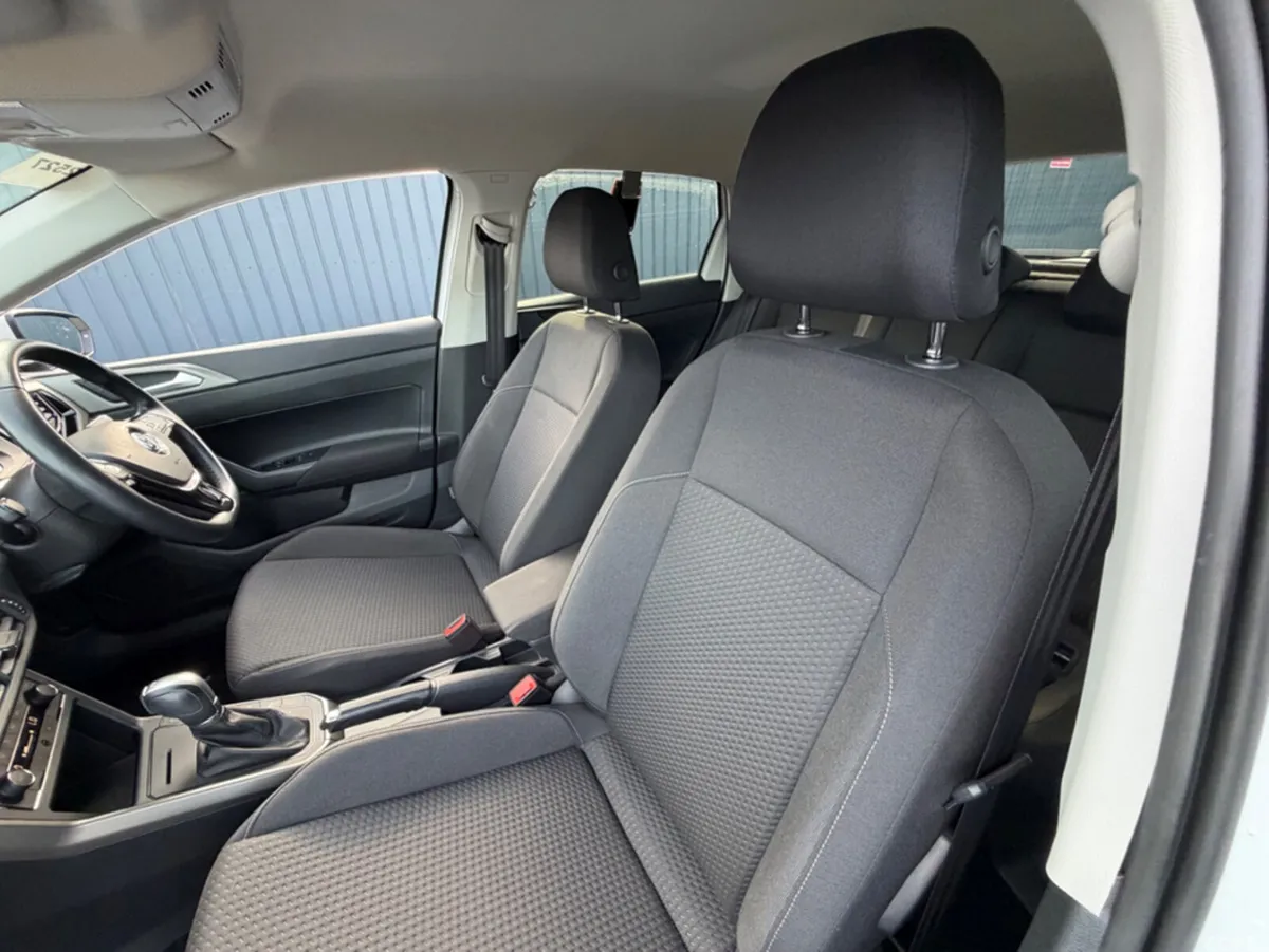 Volkswagen Polo Hatchback, Petrol, 2019, White