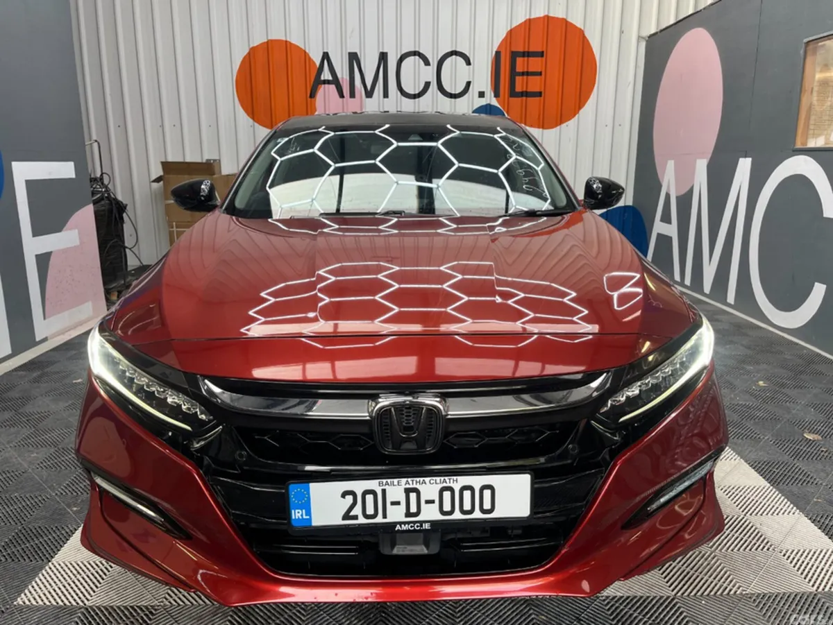 Honda Accord Saloon, Petrol Hybrid, 2020, Red