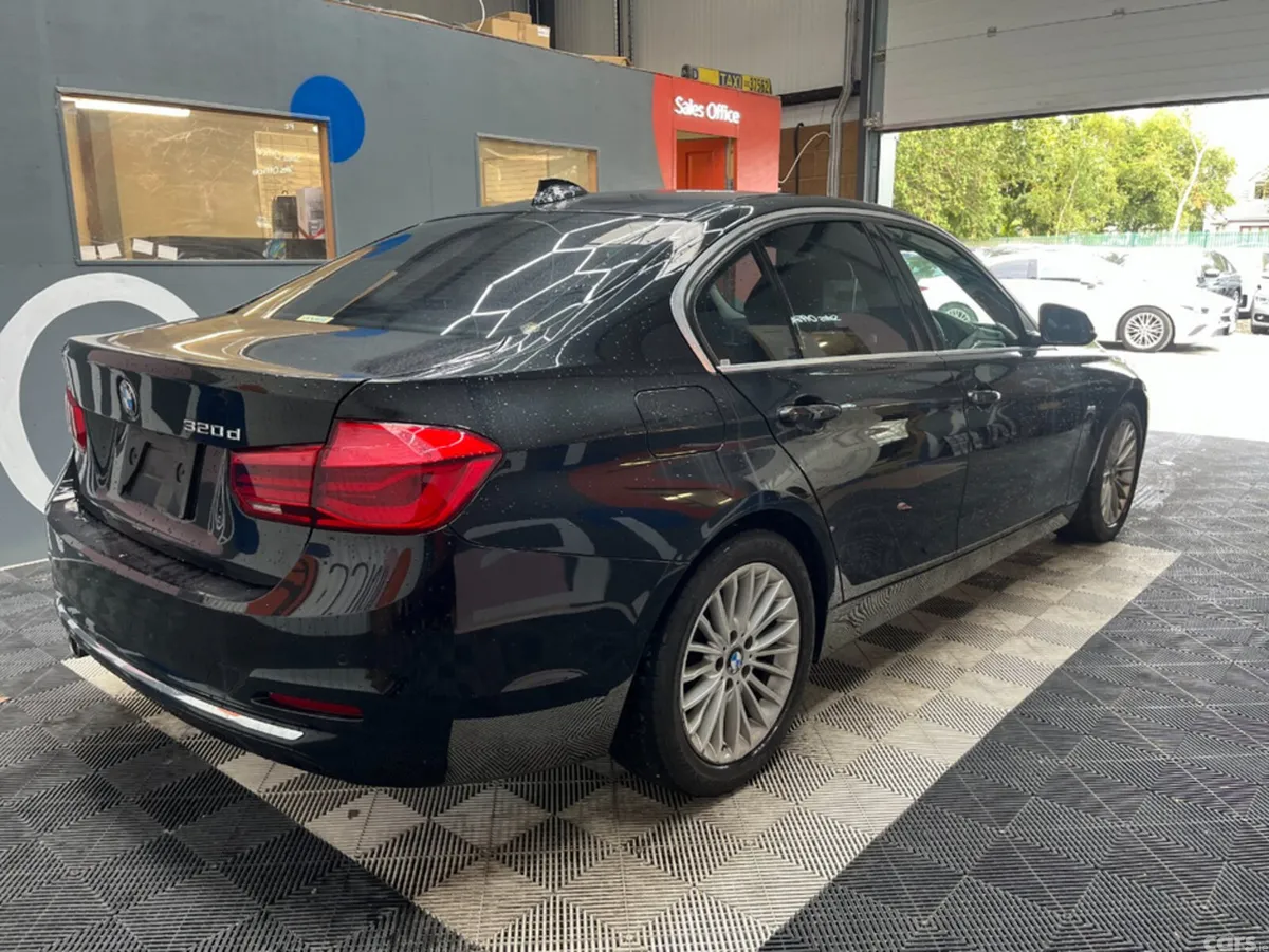 BMW 3-Series Saloon, Diesel, 2017, Black