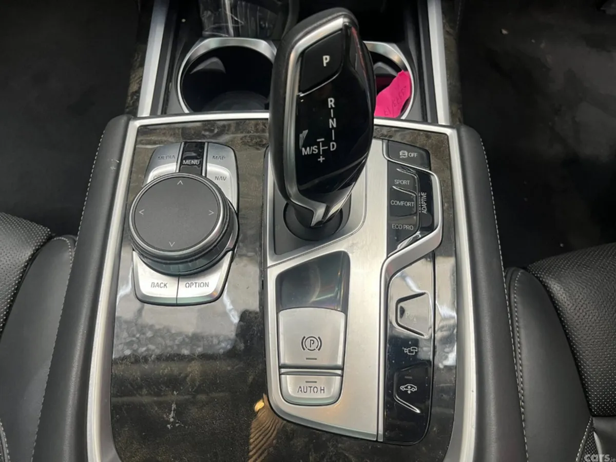 BMW 7-Series Saloon, Petrol, 2017, White