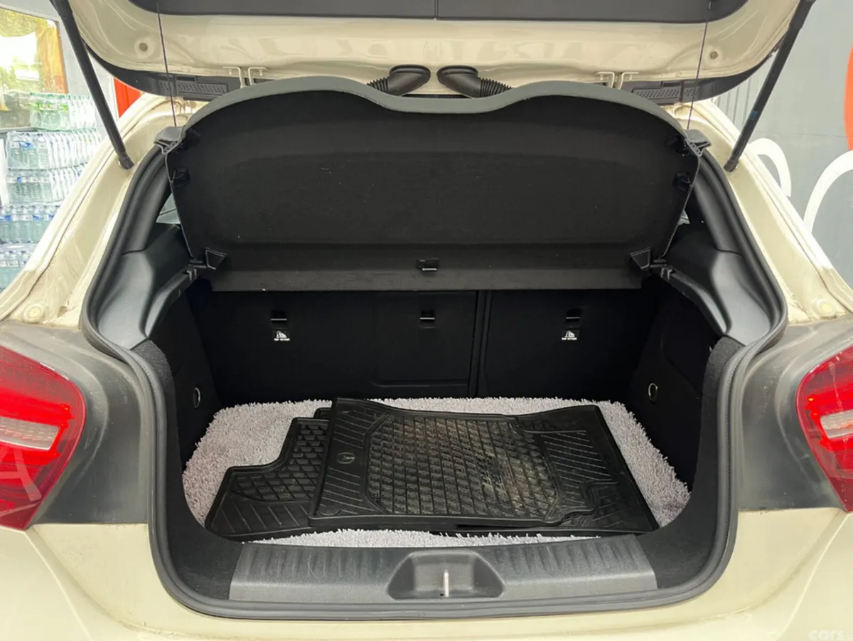 Mercedes-Benz A-Class Hatchback, Petrol, 2017, White