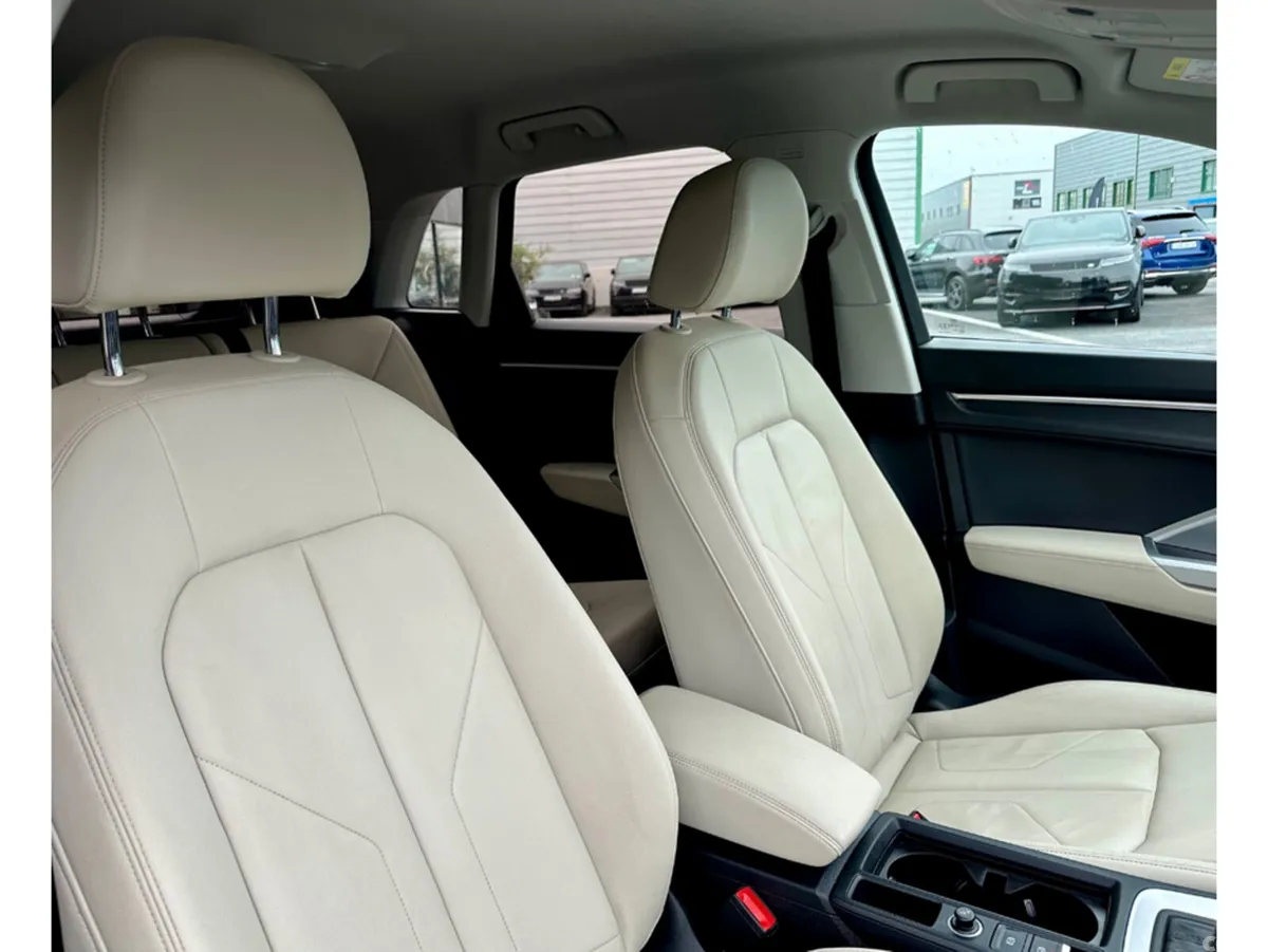 Audi Q3 SUV, Diesel, 2019, Blue