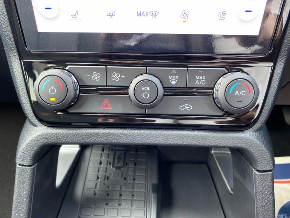Ford Ranger Pick Up, Petrol Plug-in Hybrid, 2026, White
