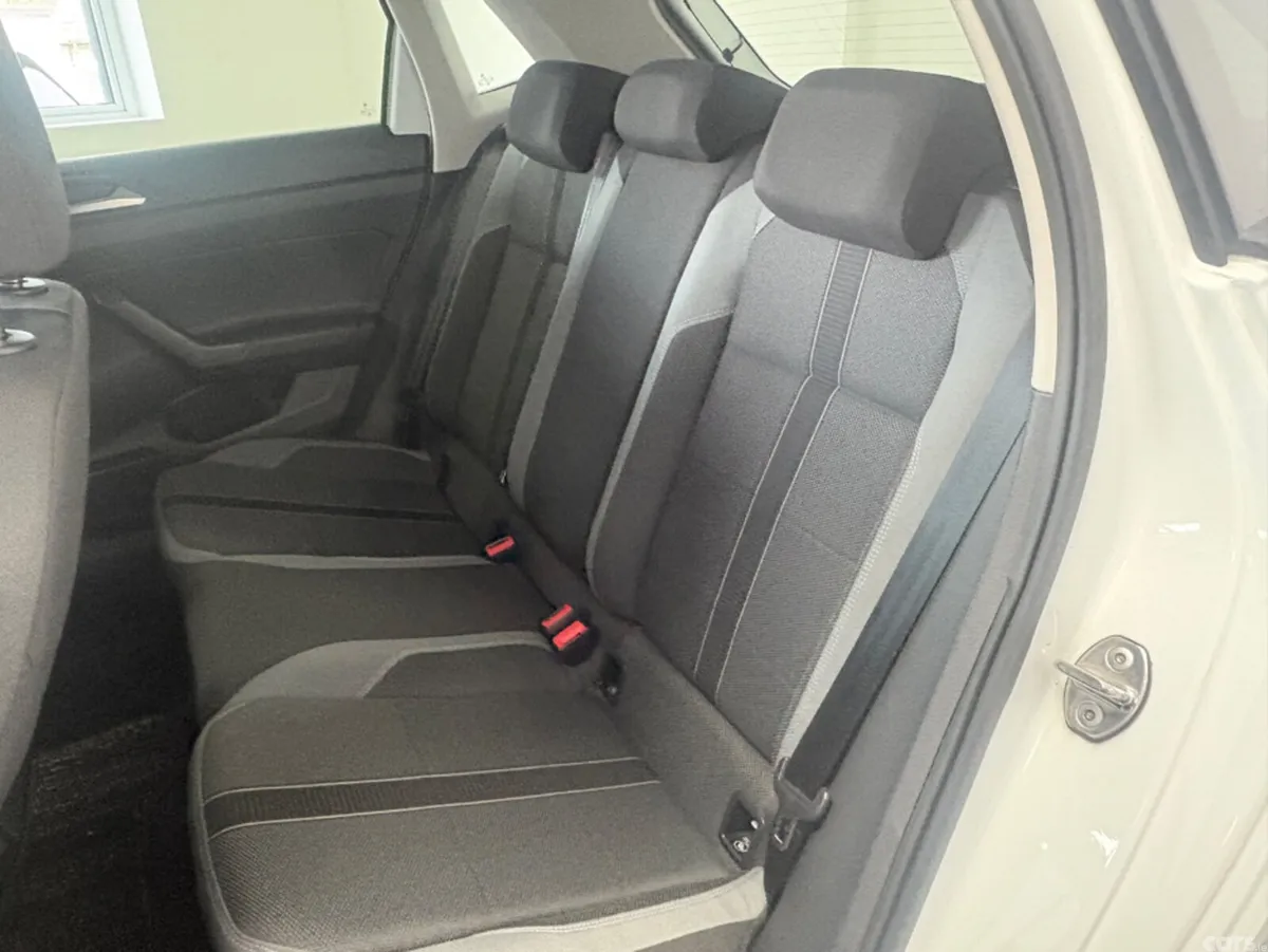 Volkswagen Polo Hatchback, Petrol, 2019, White
