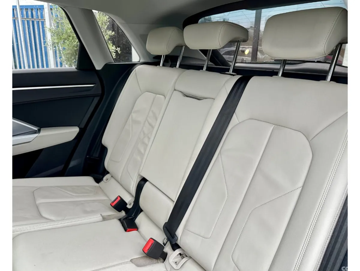 Audi Q3 SUV, Diesel, 2019, Blue